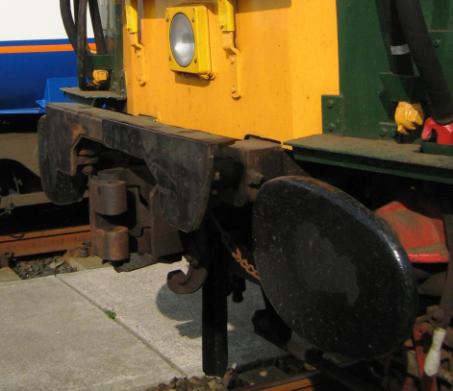 Buffers retracted.jpg
